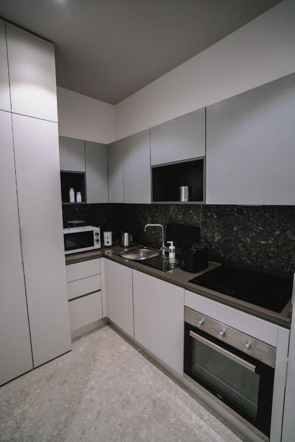 De Luca 6 Apartments ساليرنو المظهر الخارجي الصورة