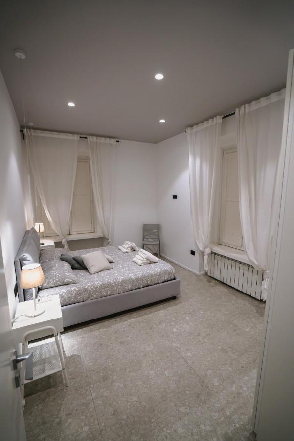 De Luca 6 Apartments ساليرنو المظهر الخارجي الصورة
